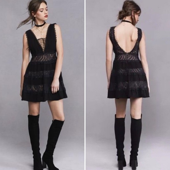 For Love & Lemons NWT Lola Rose Sleeveless Mini Dress black navy lace-up boho - Picture 16 of 16